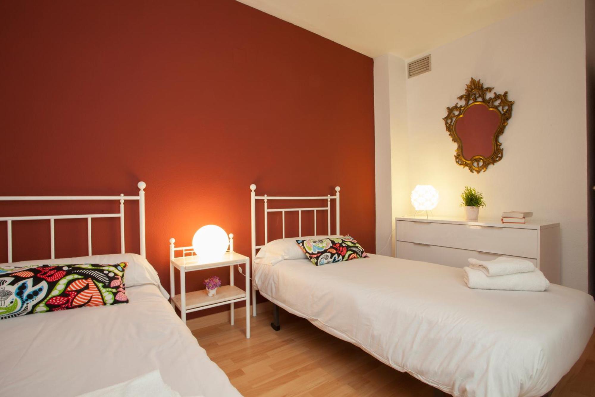 Singular Apartments Jorge Juan Valência Quarto foto
